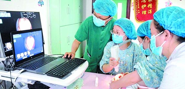 自贡市保健院引进数字化广域眼底成像系统